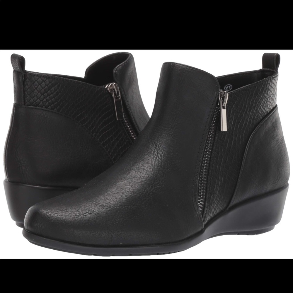 Aerosoles All The Way Black Ankle Boot. Size 8